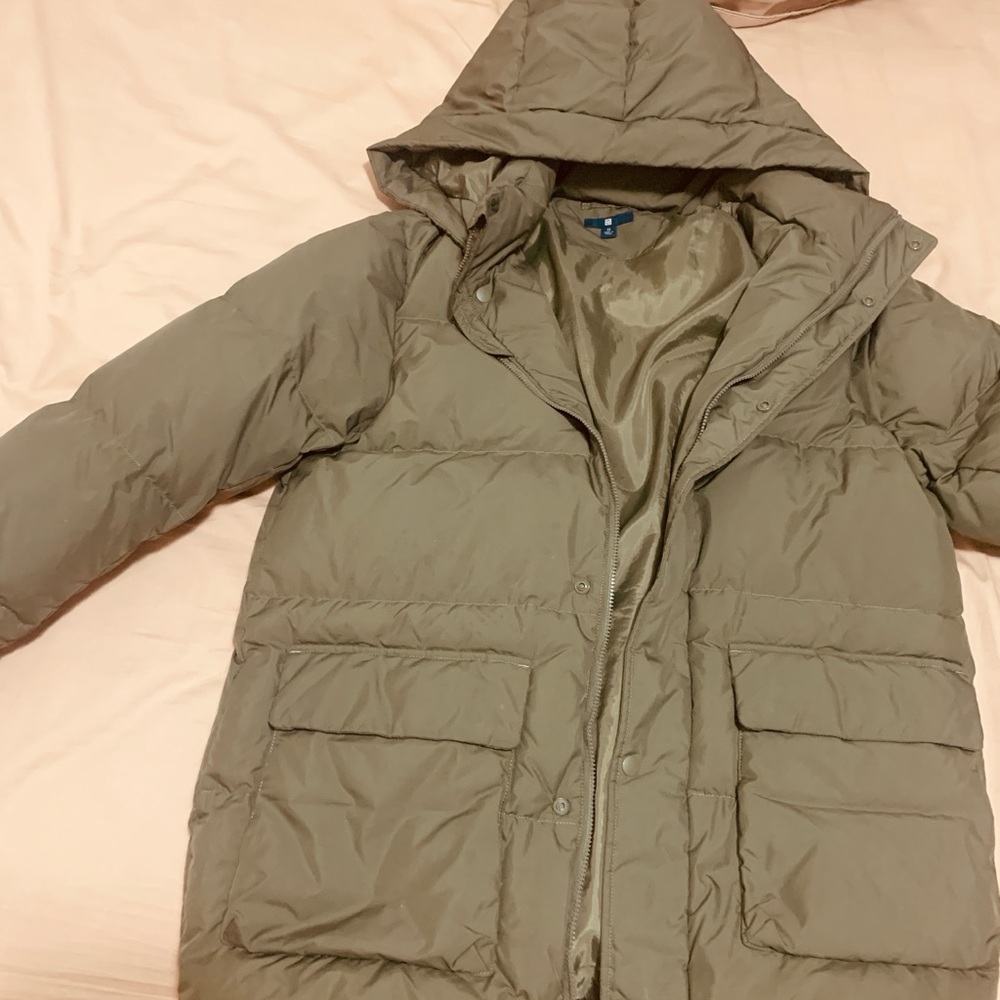 Uniqlo Olive Green Hooded Puffer Coat
